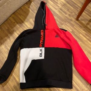 BLACK PYRAMID HOODIE